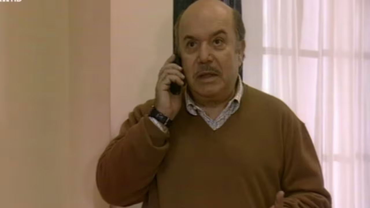 Why don't you believe me? / Never give up on your dreams