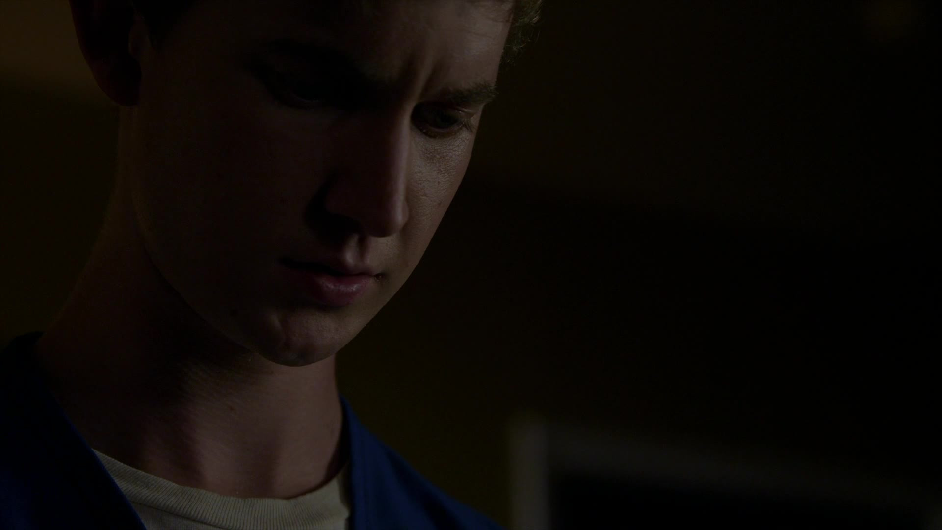 Mentes criminales 8×6