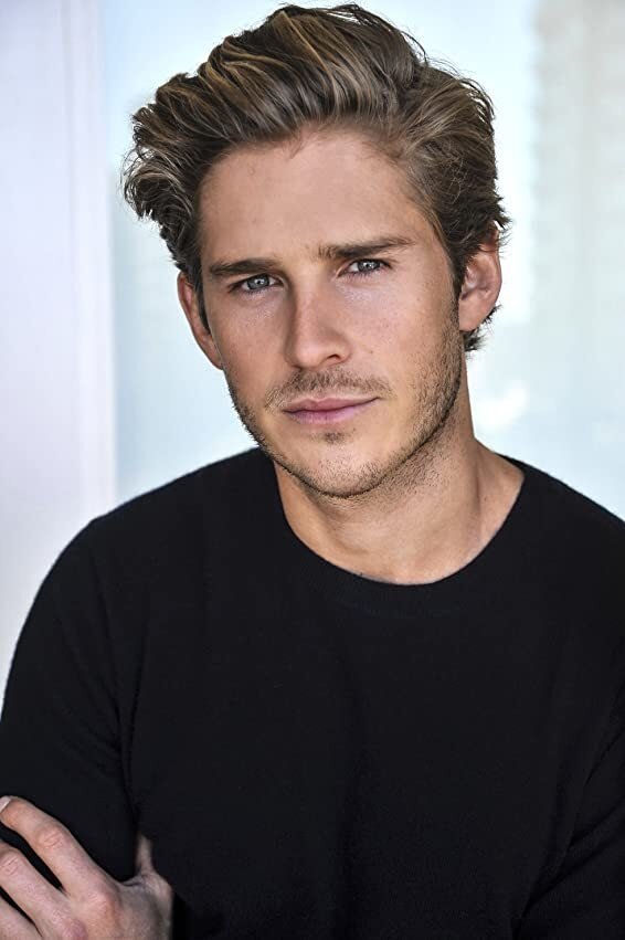 Foto de Nick Slater