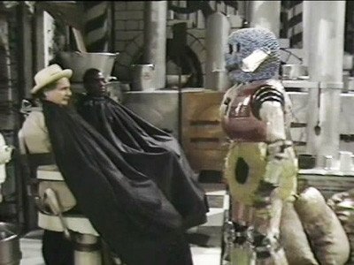 Doctor Who 25×6 – The Happiness Patrol (2)