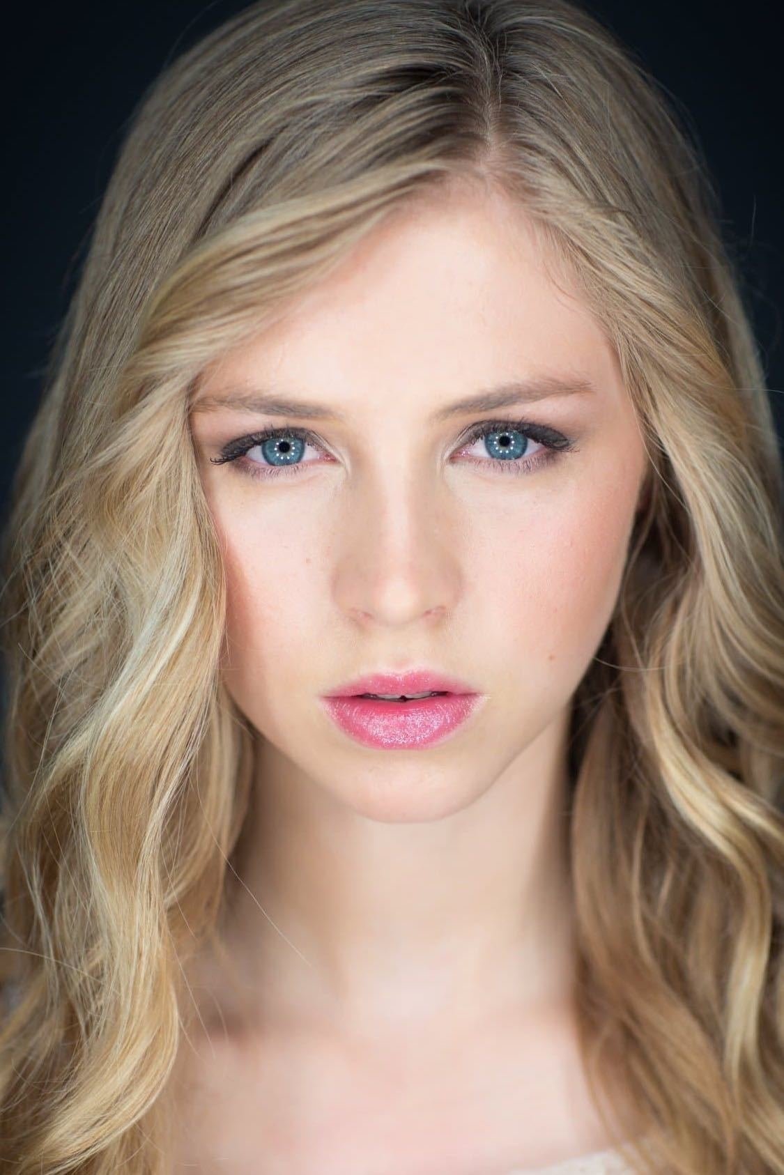 Foto de Hermione Corfield