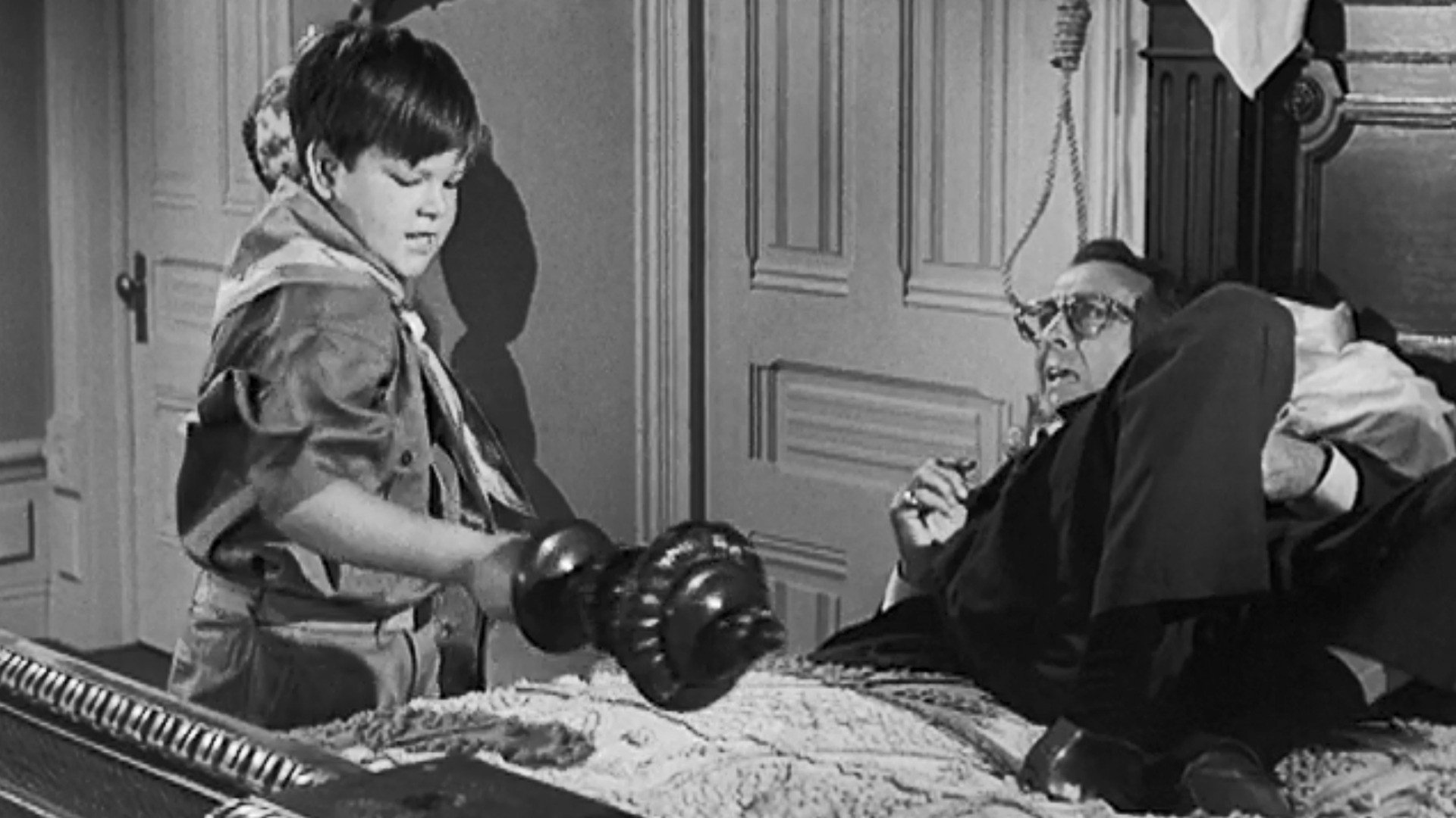 Morticia and the Psychiatrist