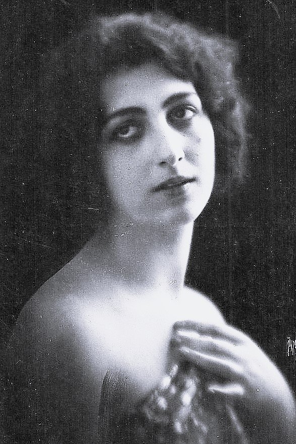 Foto de Elena Sangro