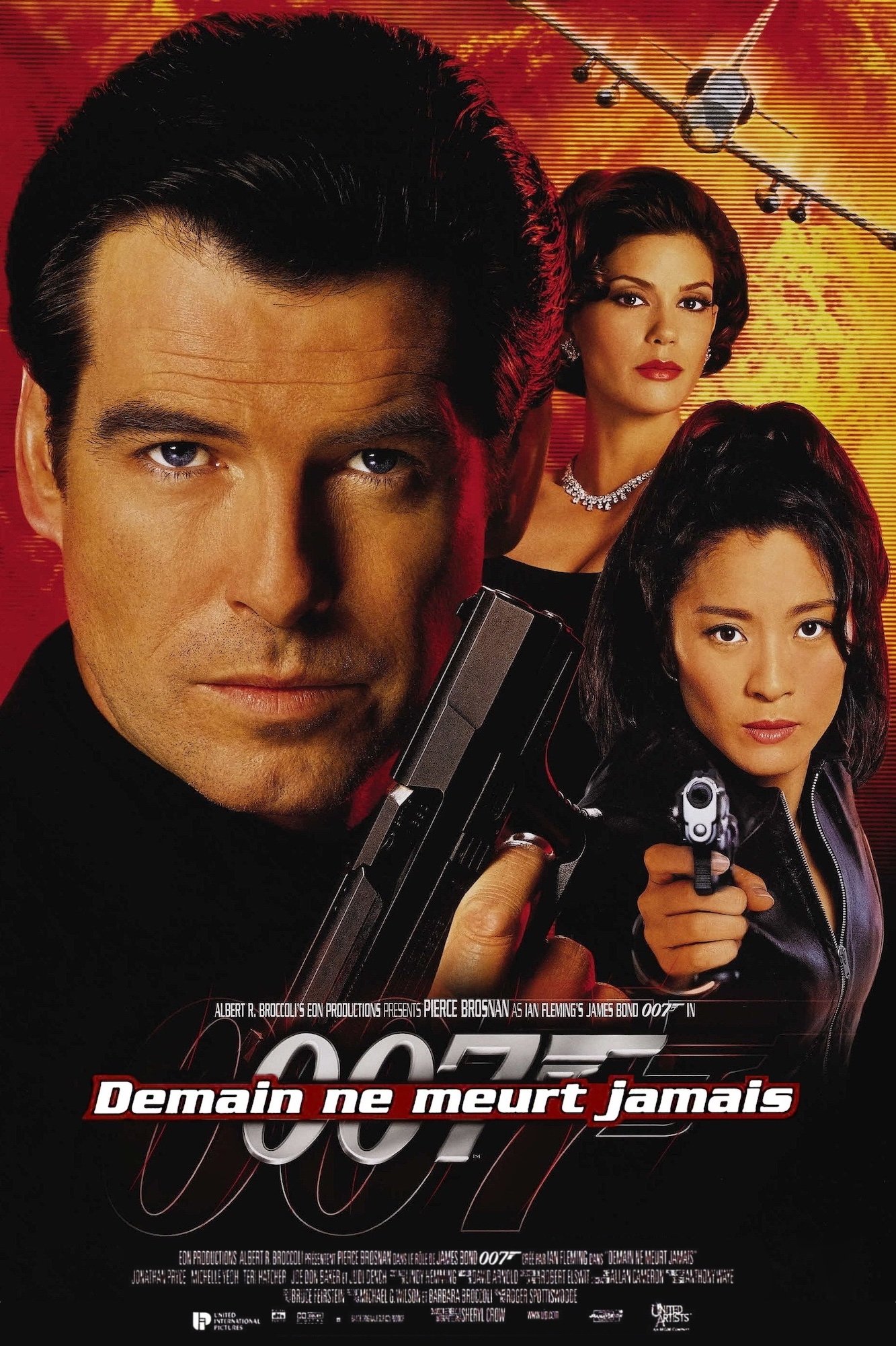 Affiche du film Demain ne meurt jamais