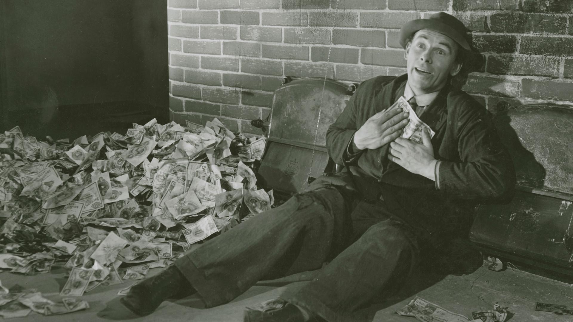 Money: A Tragicomic Saga 1946 Soap2Day