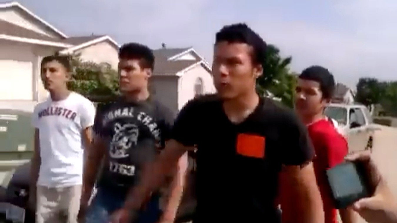 5 Filipinos Vs Almost 20 Mexicans