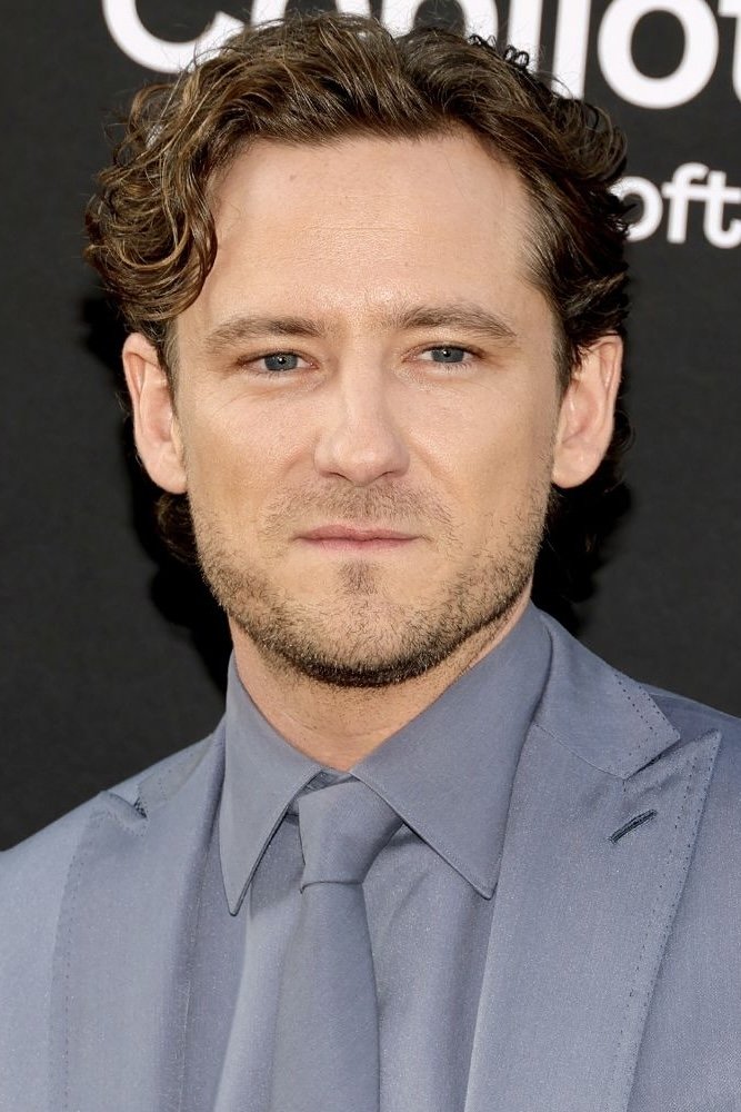 Foto de Lewis Pullman