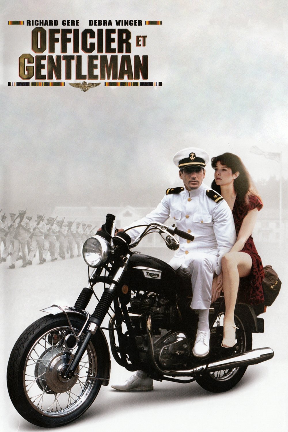 Affiche du film An Officer and a Gentleman