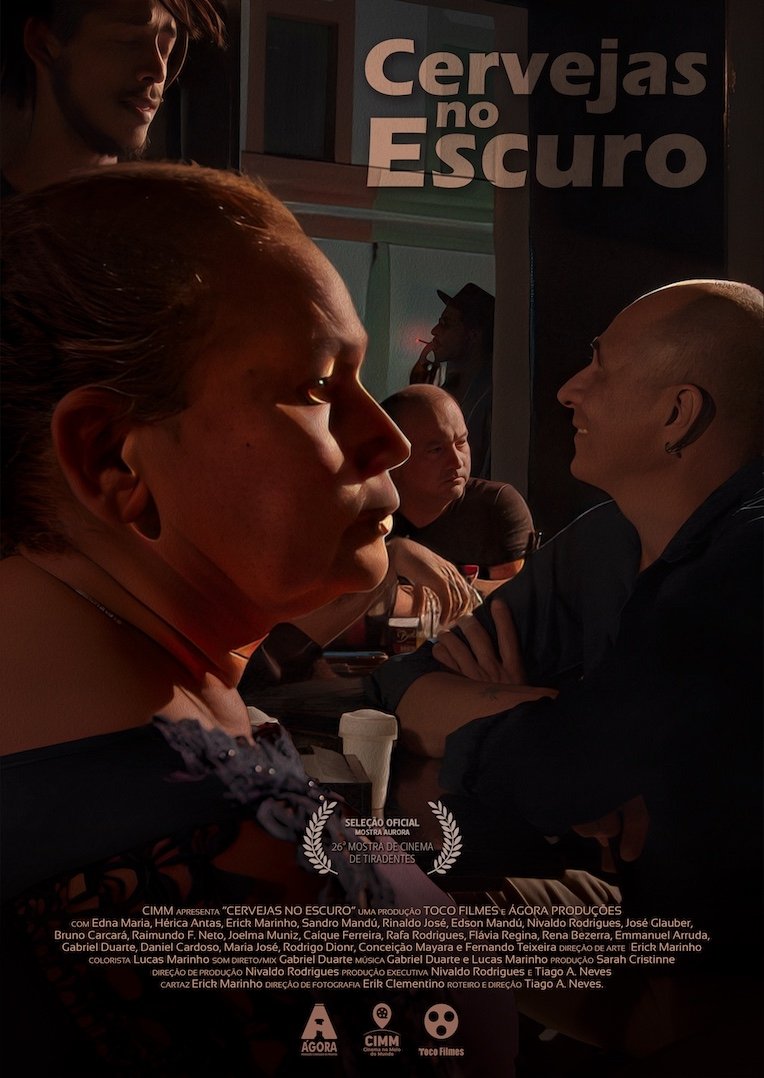 Poster de Cervejas no Escuro