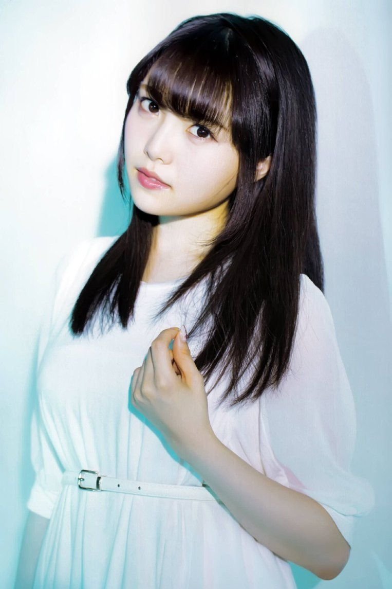 Foto de 麻倉もも