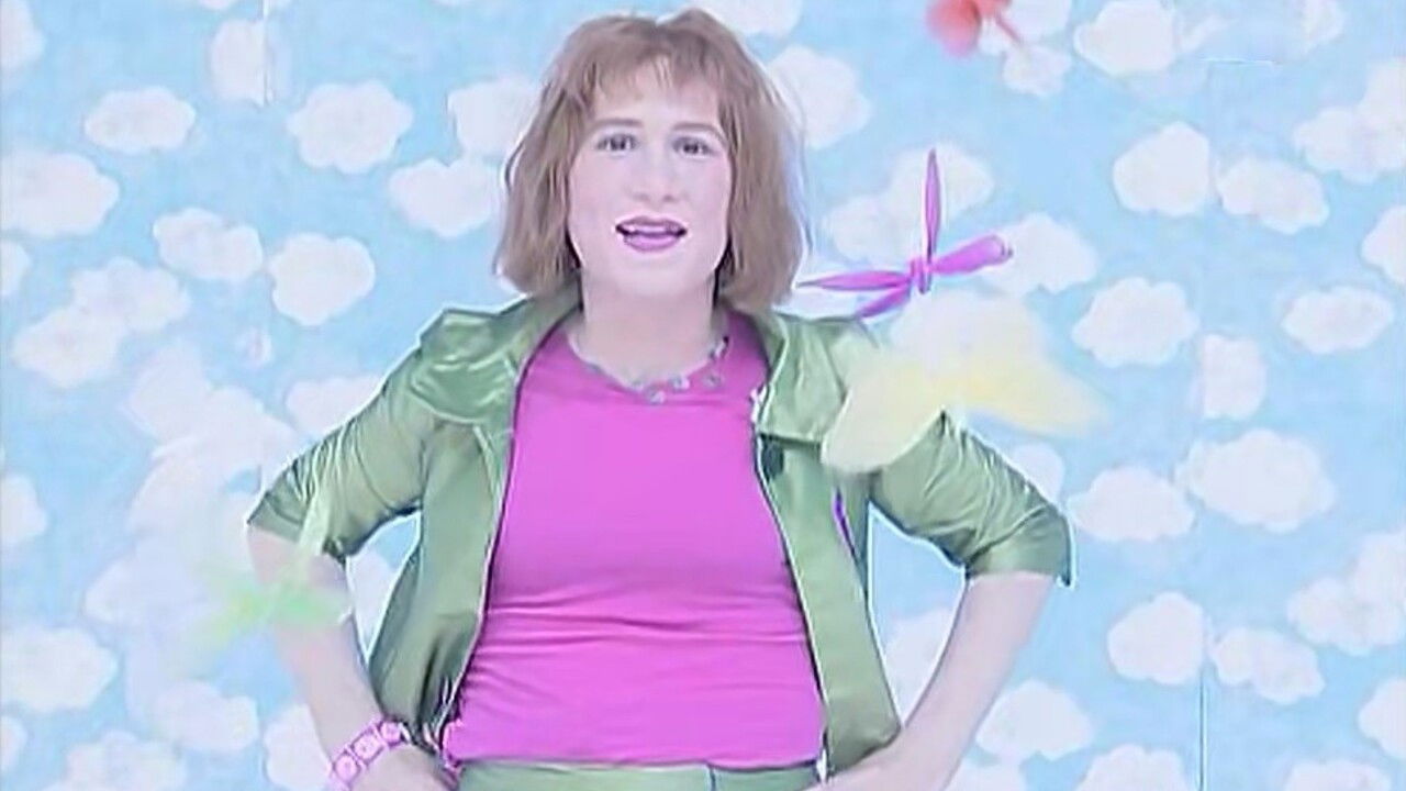 Presentado por Agatha Ruiz de la Prada y Michael Moore