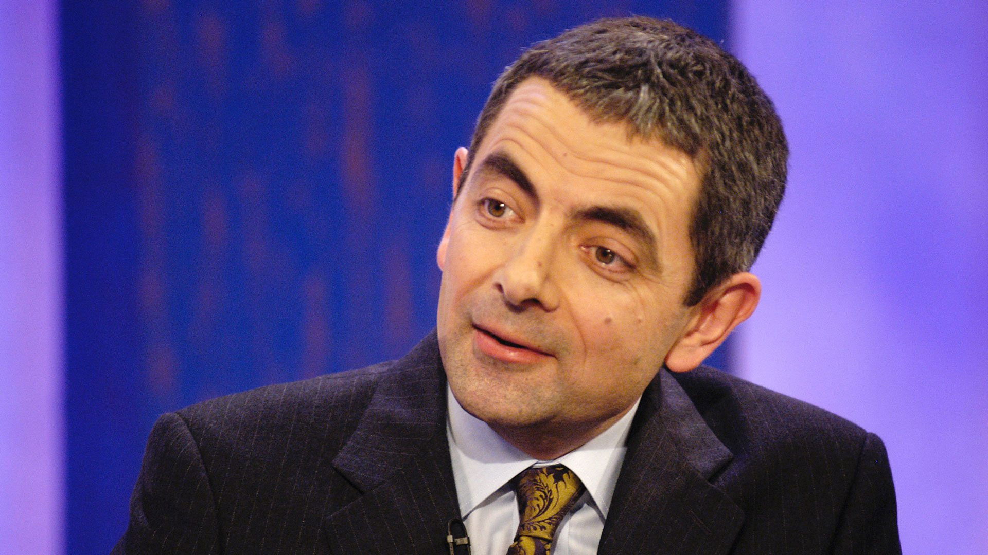 Rory Bremner, Rowan Atkinson, David Gray, Pierce Brosnan