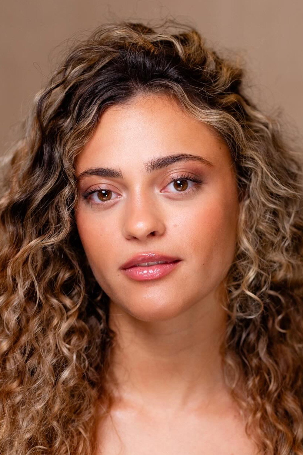 the profile picture of Tini Goyogana