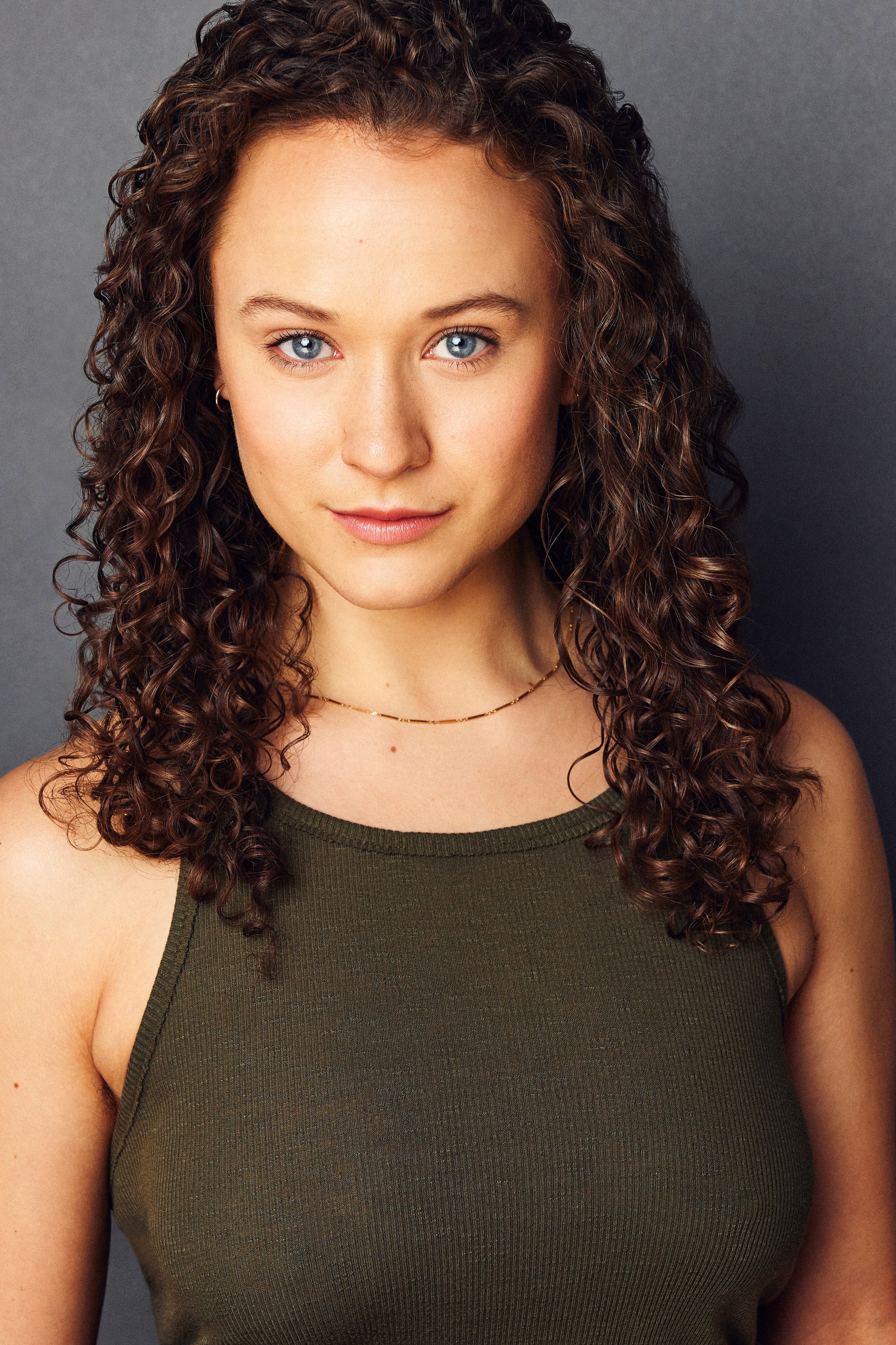 the profile picture of Isabelle Muthiah