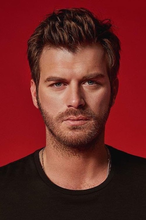 Foto de Kıvanç Tatlıtuğ