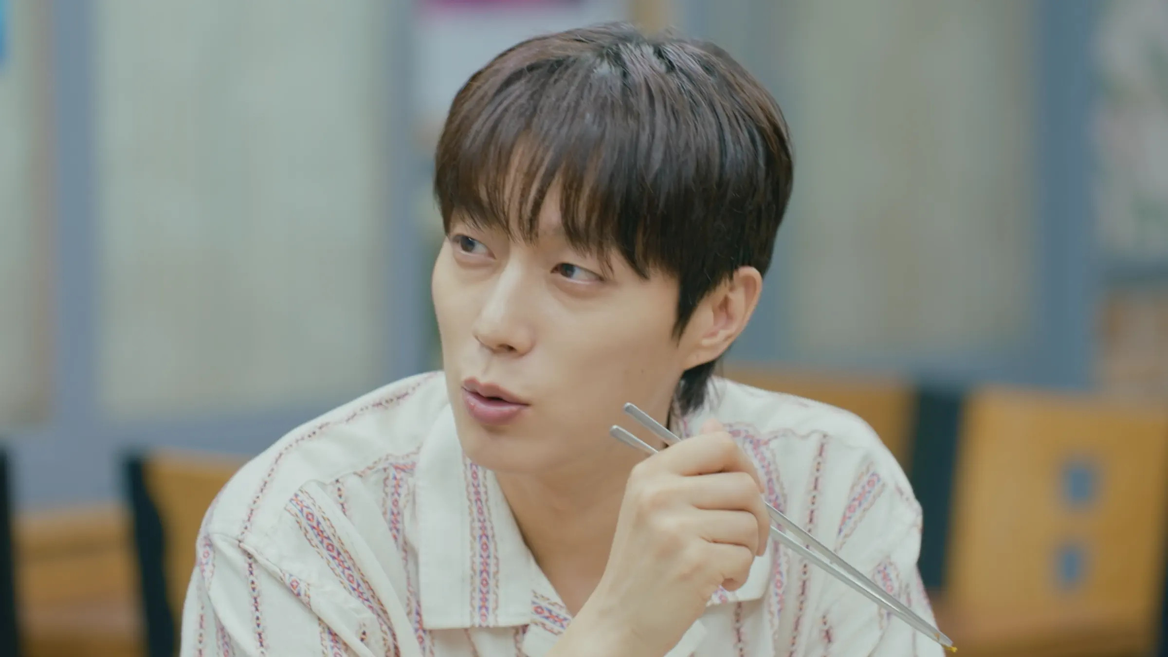 Seasonal Seafood Feast: Samcheonpo's Local Tavern