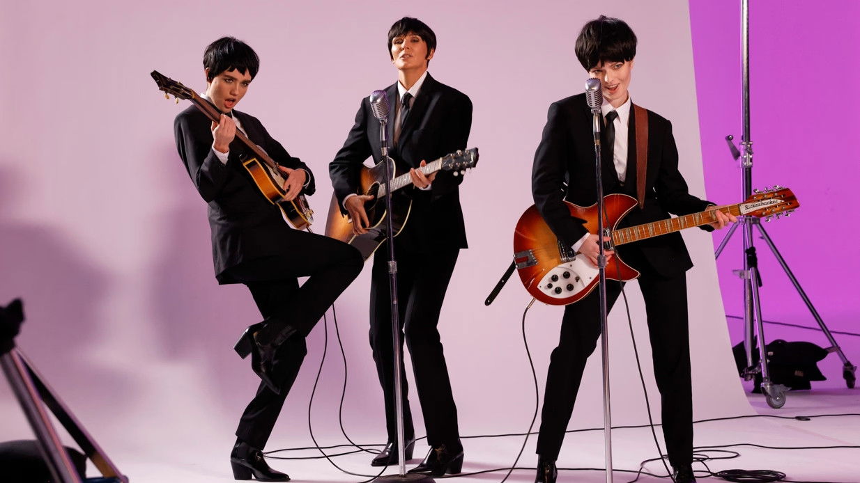 Let's Rock! The Models become Music Legends