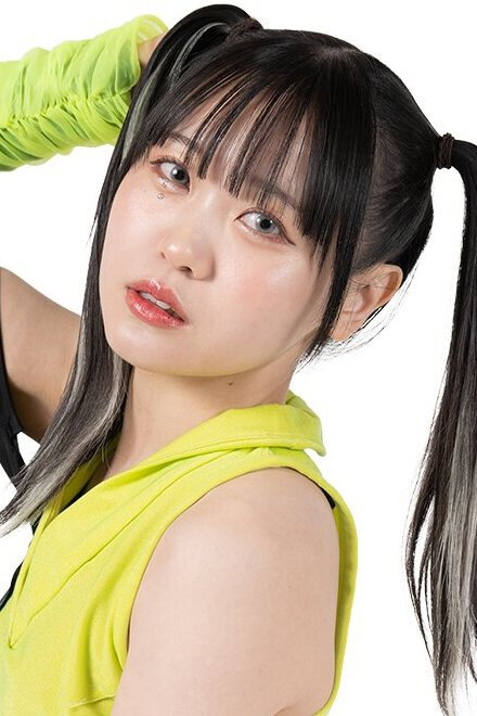 the profile picture of Suzume