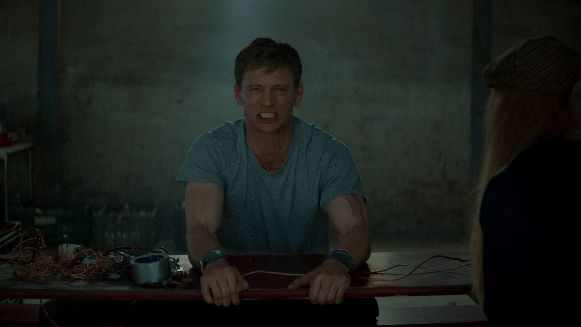 Hidden – Förstfödd 1×5