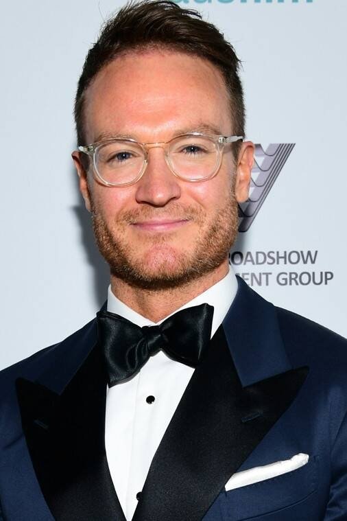 Foto de Josh Lawson
