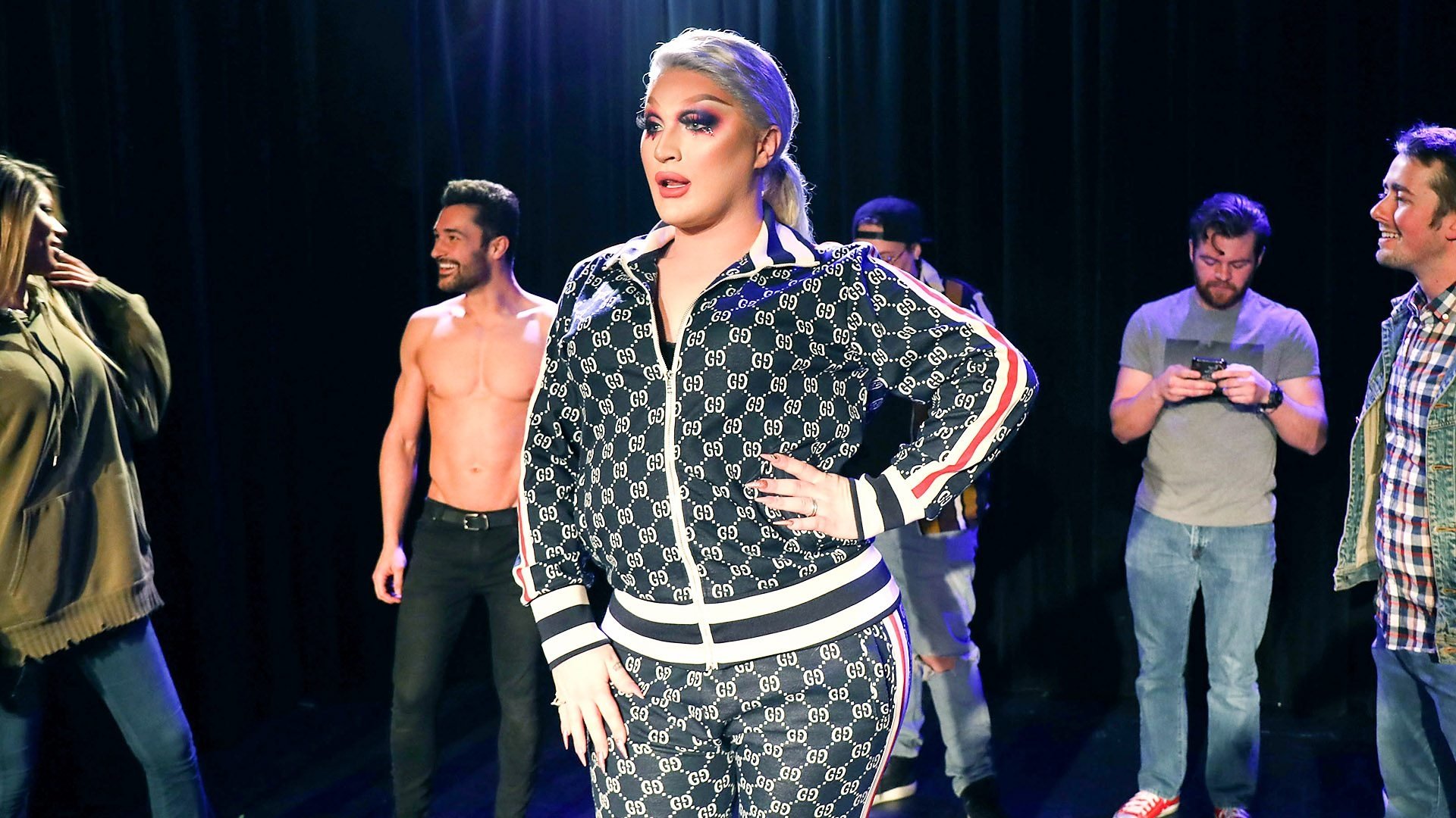 The Vivienne Takes On Hollywood 1×2