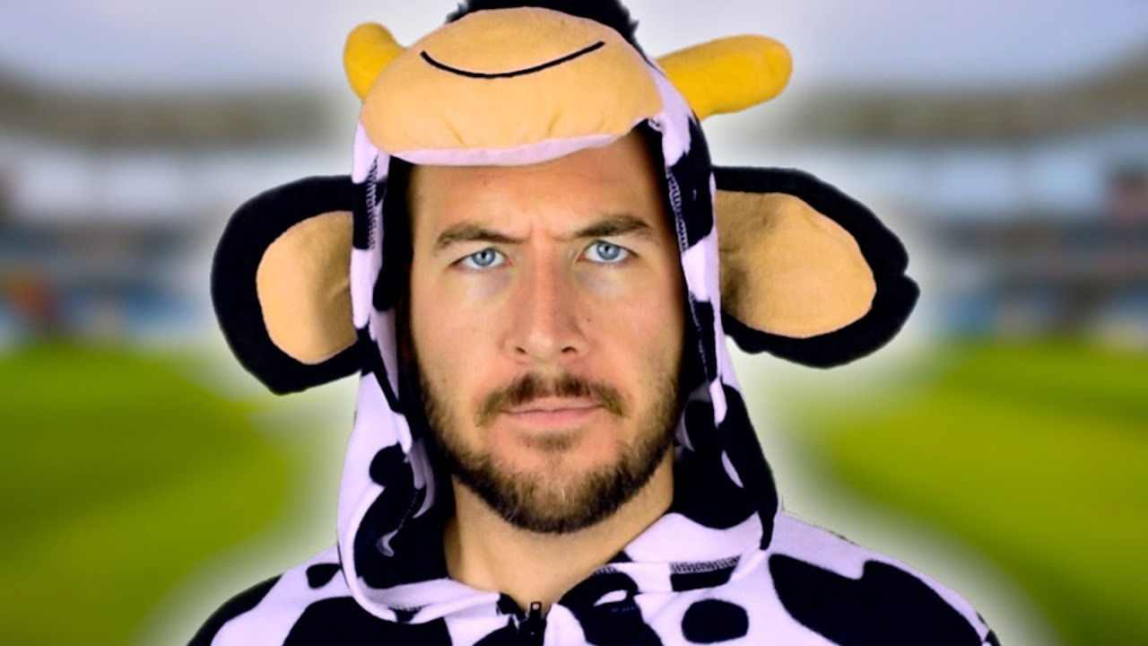 The First Guy To Ever Be A Sports Mascot