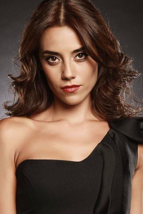 Foto de Cansu Dere