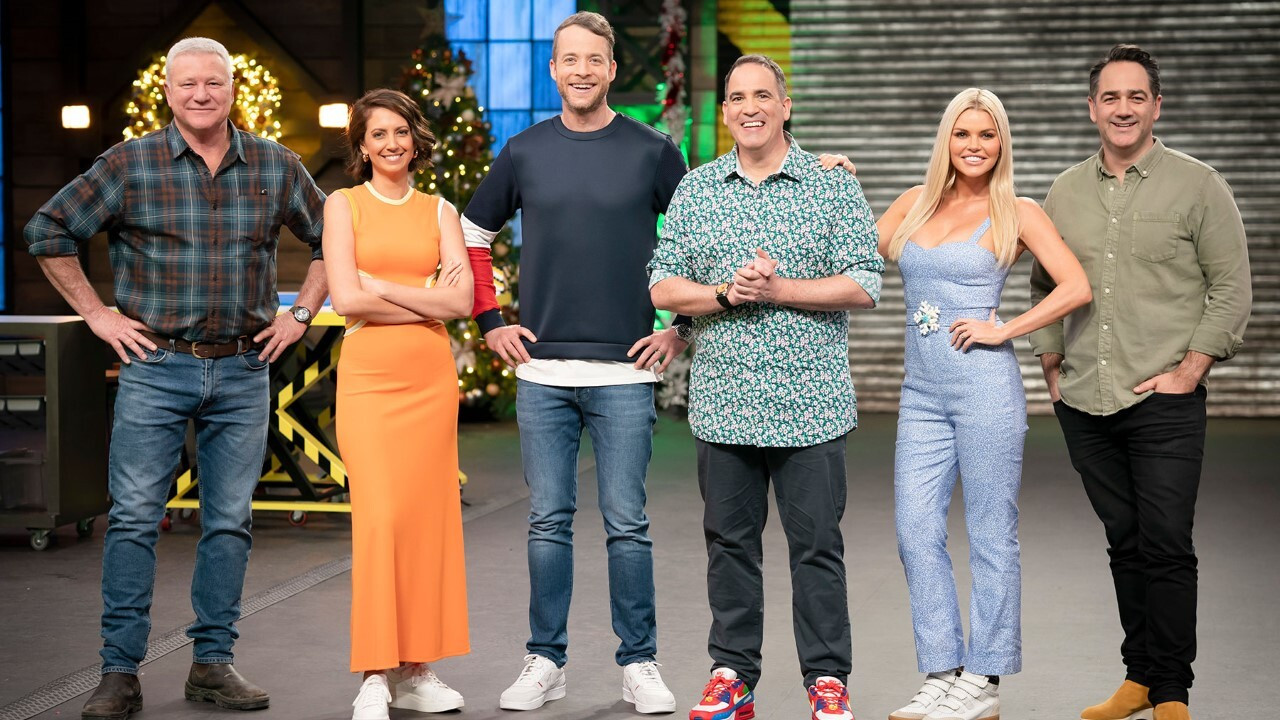 2021 Lego Masters Brickmas Special Night 1