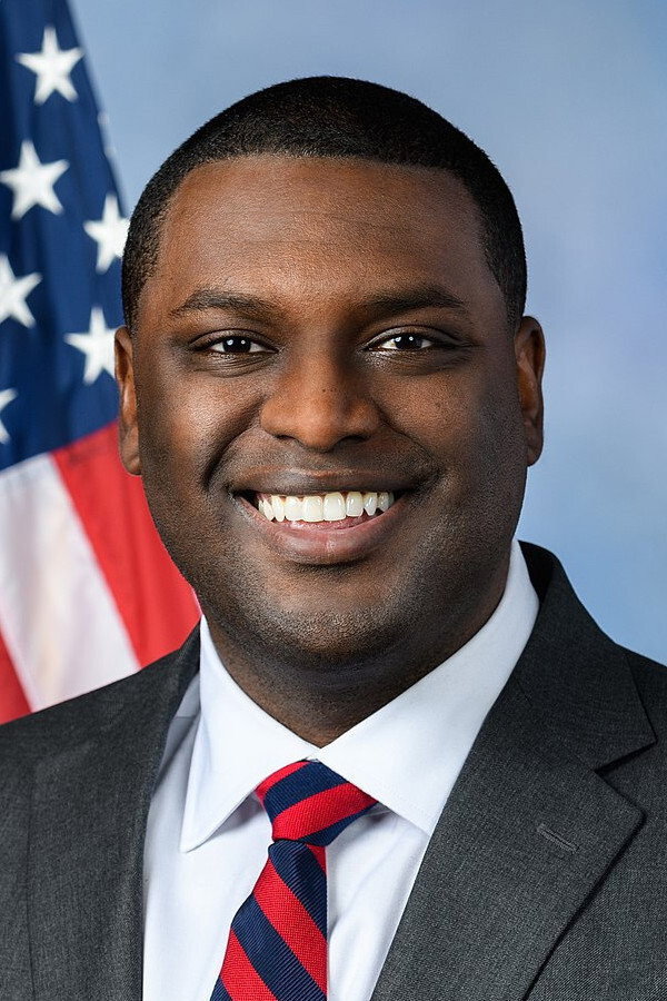 Foto de Mondaire Jones