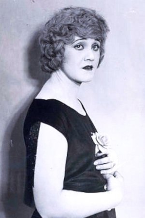 Foto de Maude Wayne