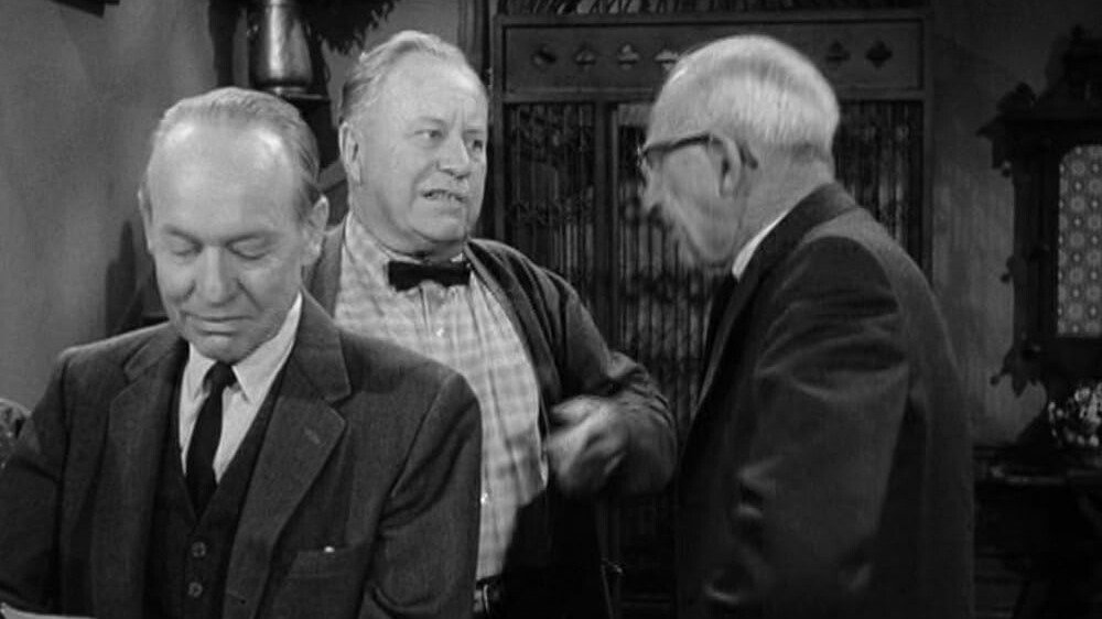 Petticoat Junction 2×27 – Bedloe’s Most Fiendish Scheme