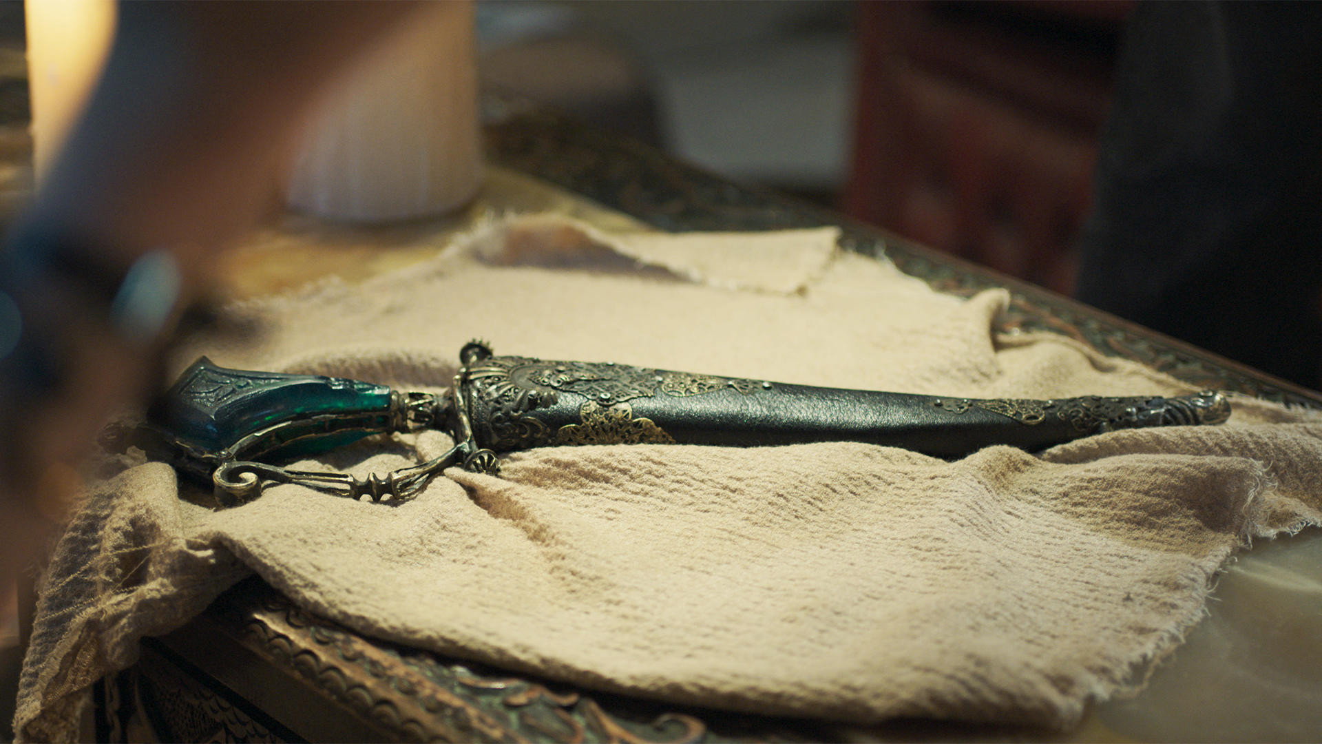 Hakan, el protector 1×9