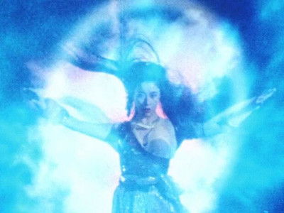 The Star-summoning 100-year-old Beauty