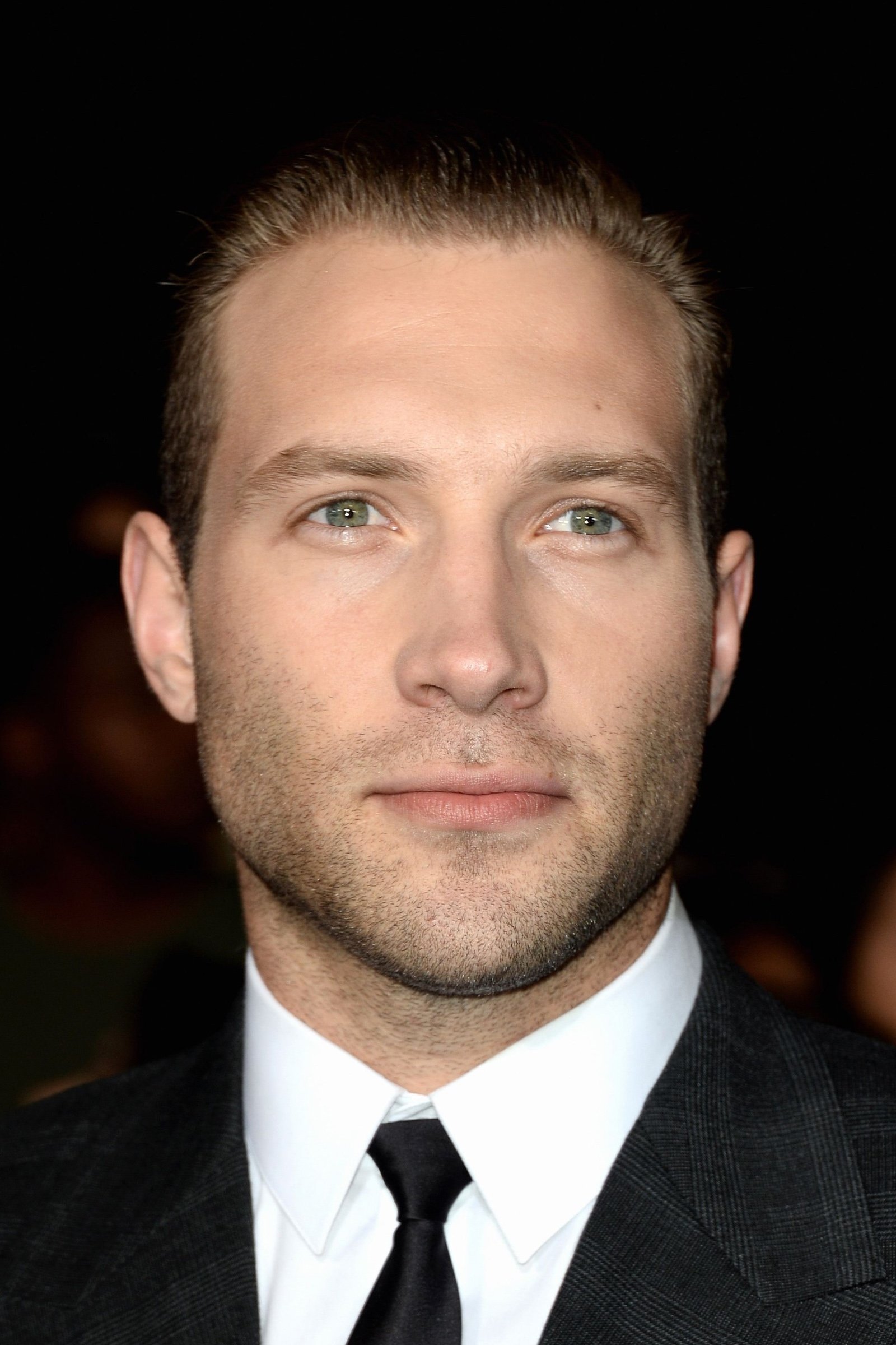 Foto de Jai Courtney