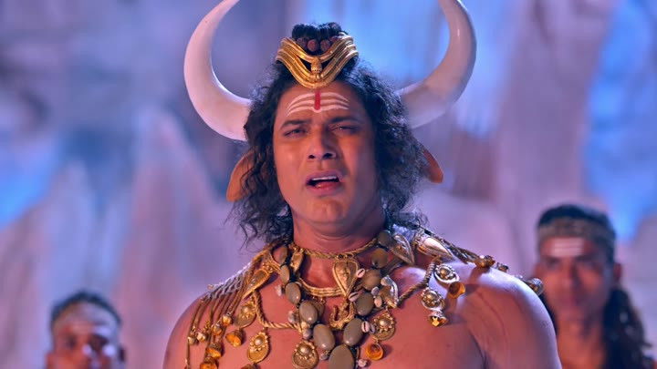 Mainadevi declines the proposal