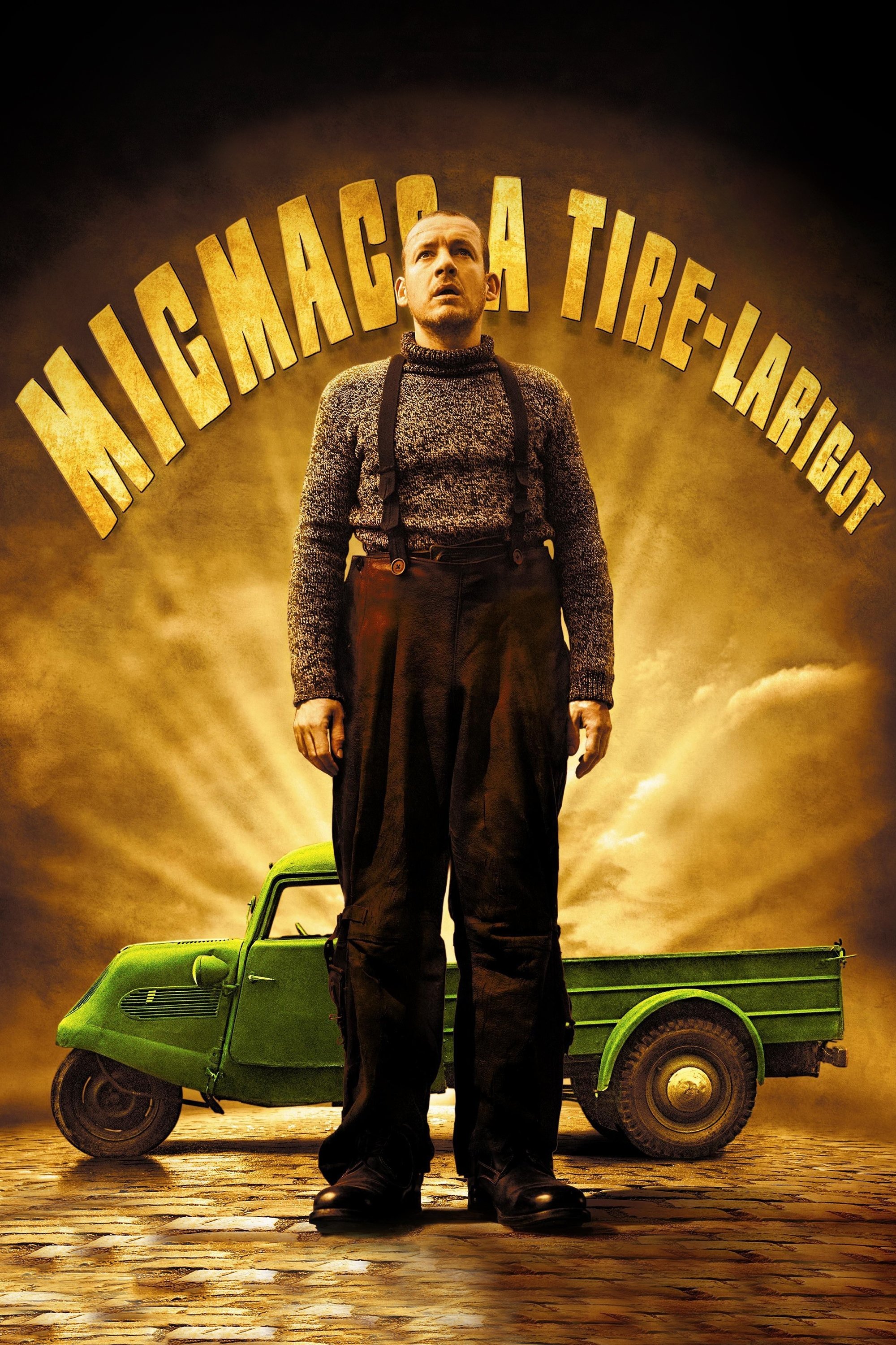 Poster de MicMacs - Um Plano Complicado