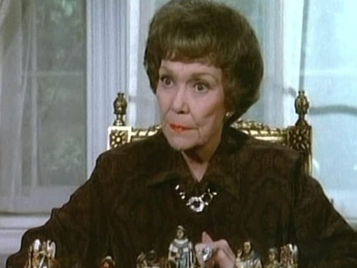 Falcon Crest 7×22 – Dirty Tricks