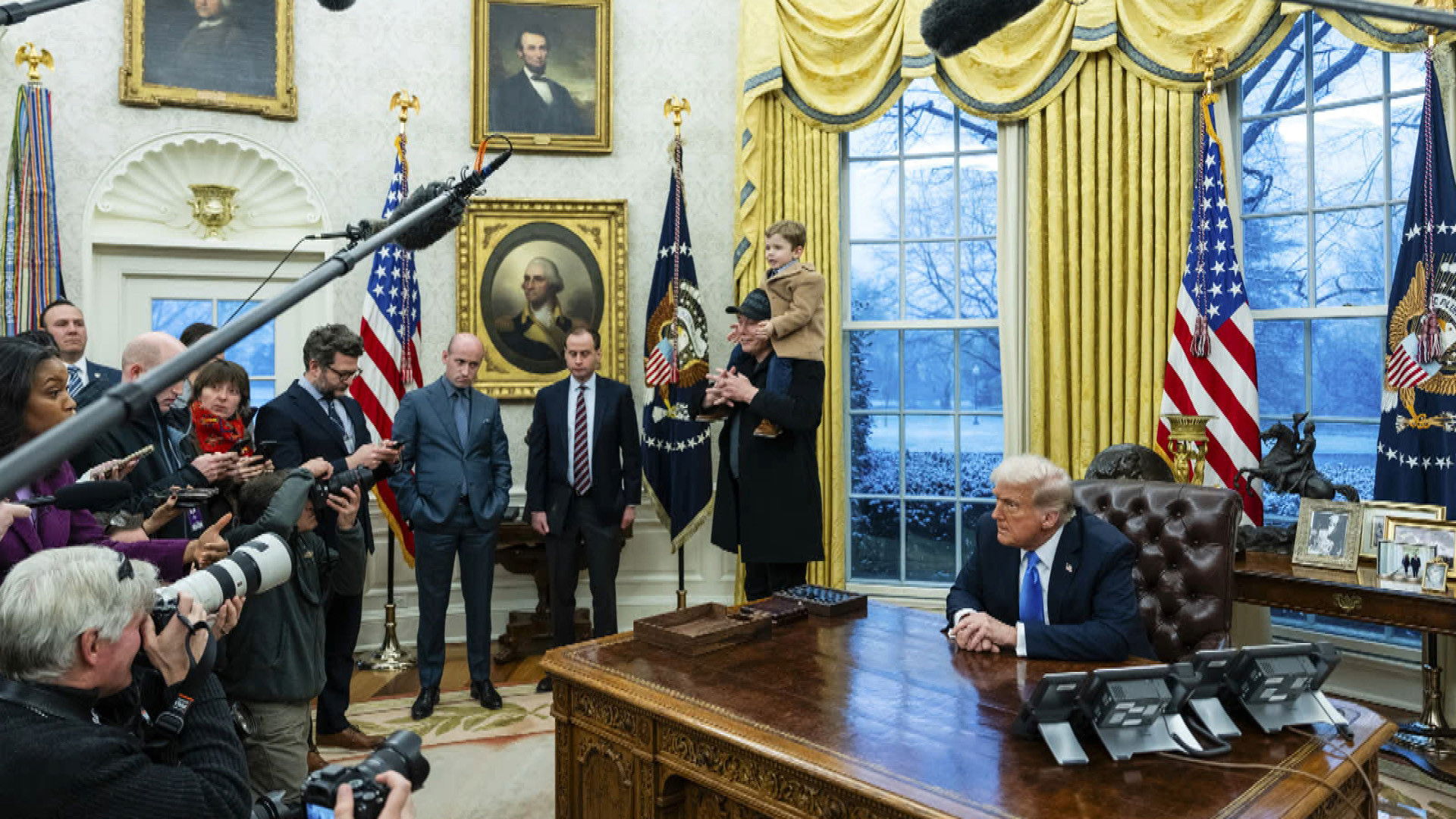 28 Days; Policing the Internet; Timothée Chalamet