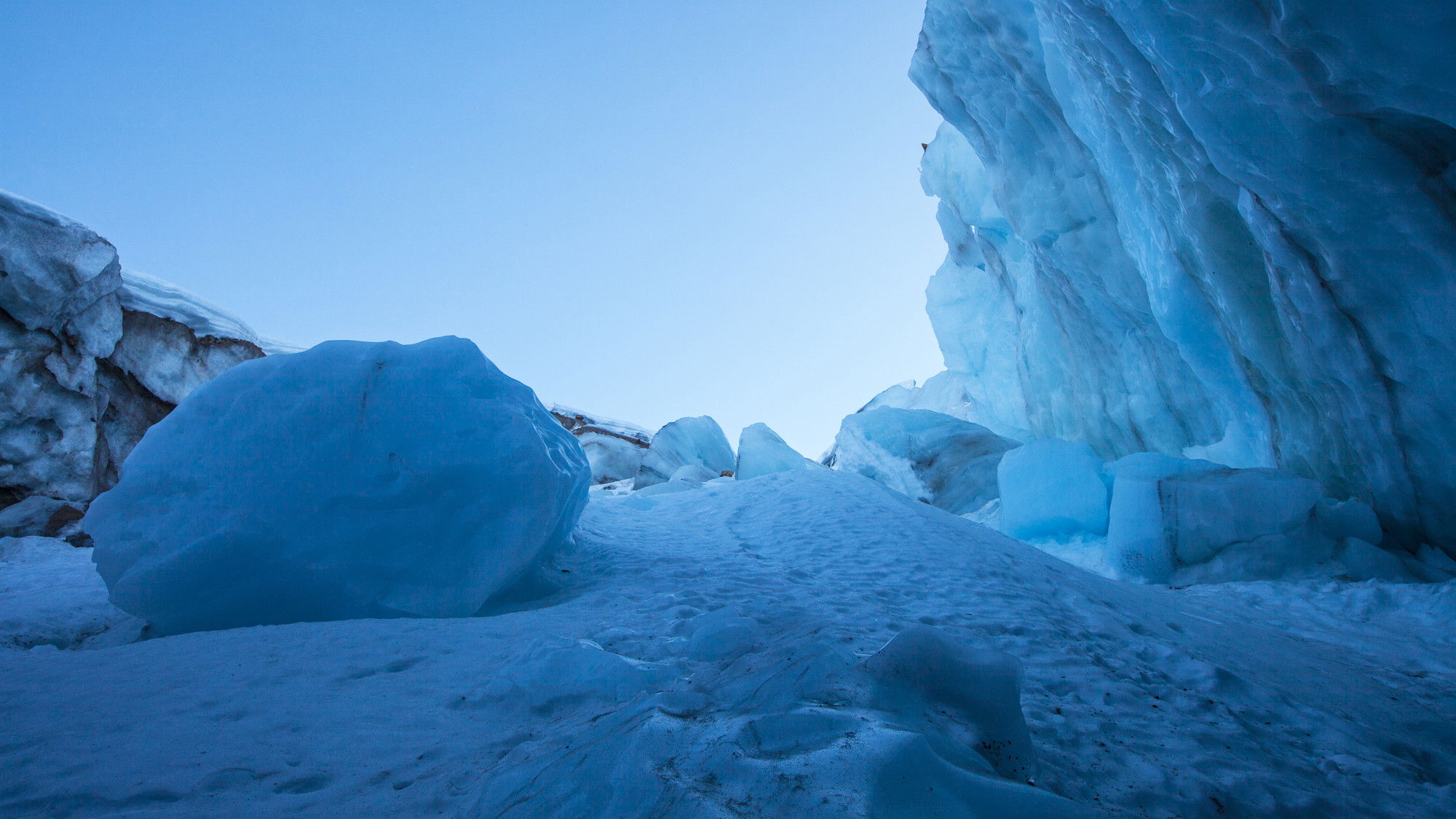 Return to Mt. Hood Glacial Caves and Columbia Gorge Geology