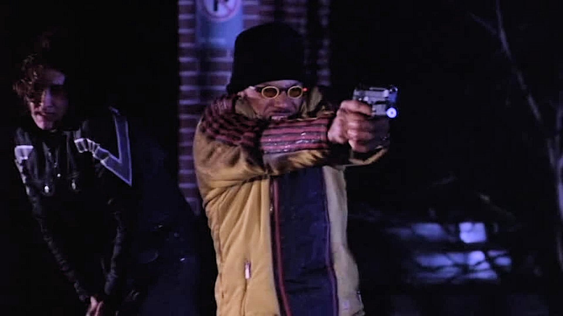 Earth: Final Conflict 2×22 – Crossfire