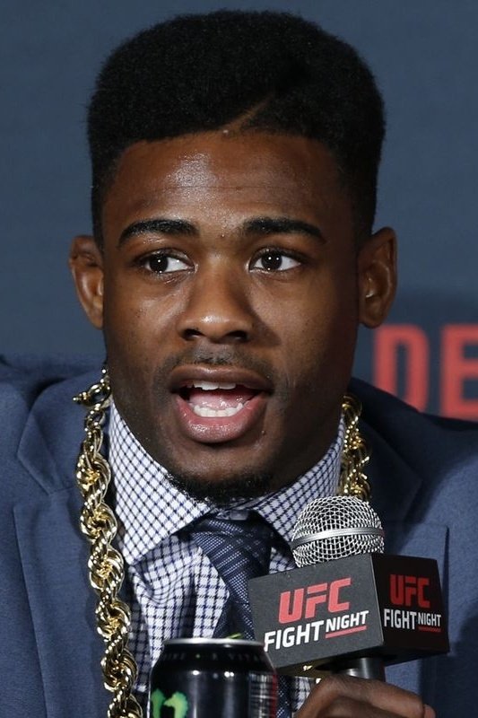 Foto de Aljamain Sterling