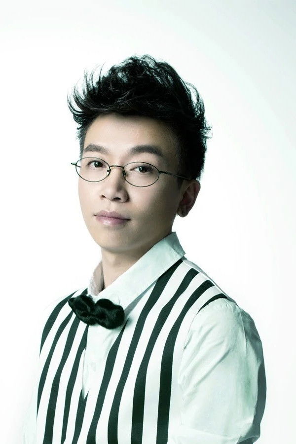 Lai Wei Feng/Theme Song Performance