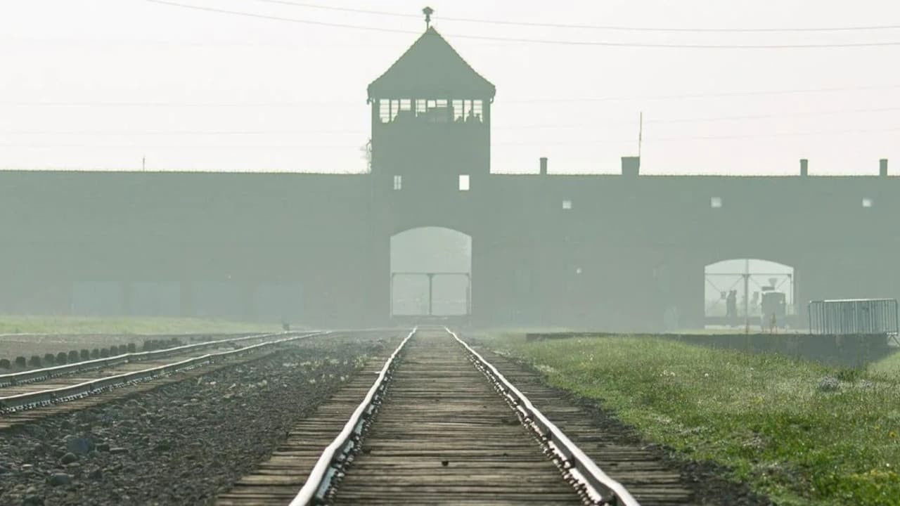 Speciale Shoah - Viaggio senza ritorno (seconda versione della puntata regolare del 13/10/2018)