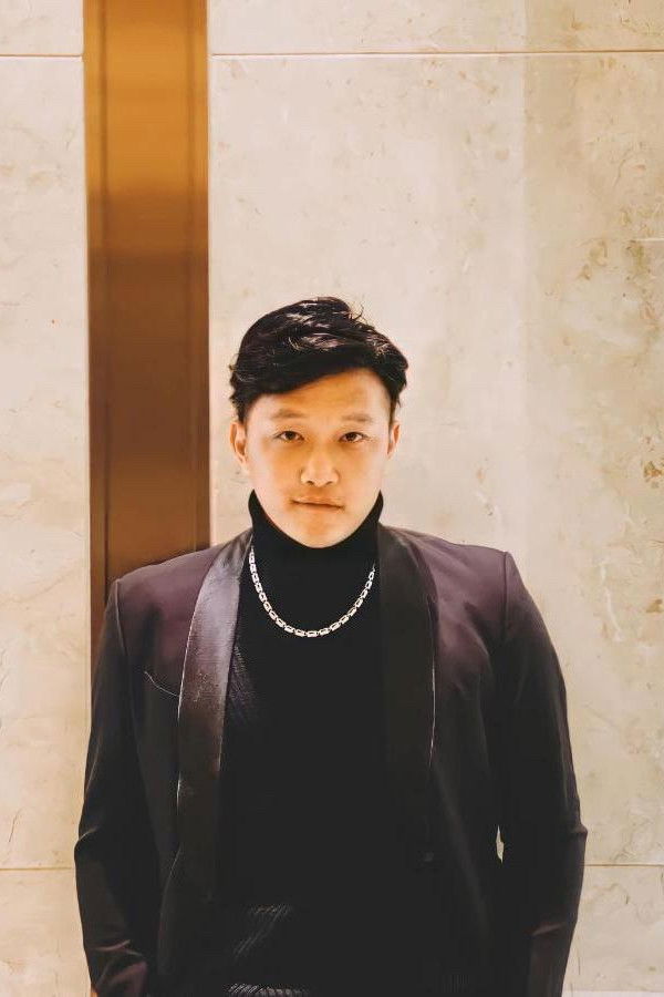 Hoàng Du Ka/Em trai Quân