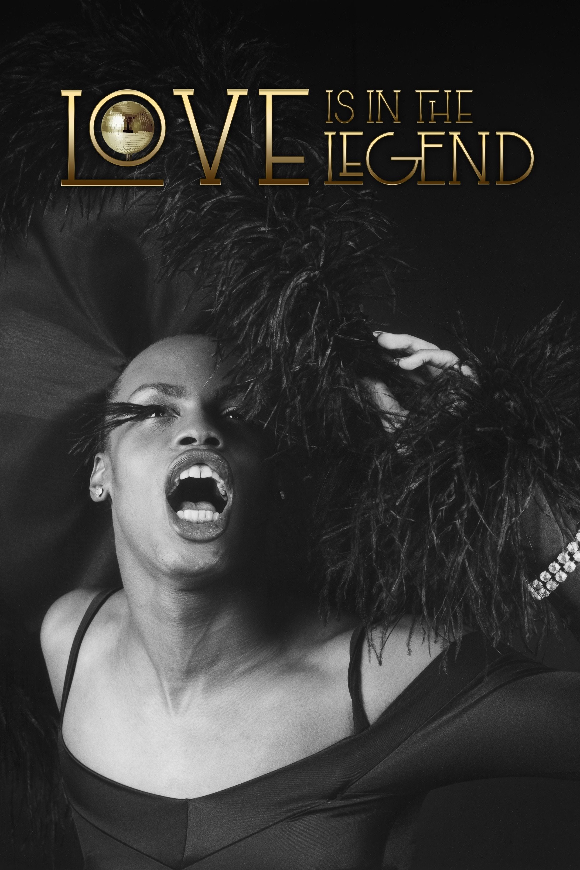 Affiche du film Love is in the Legend