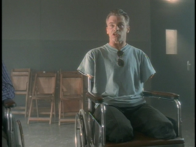 Behind the truth - The walk