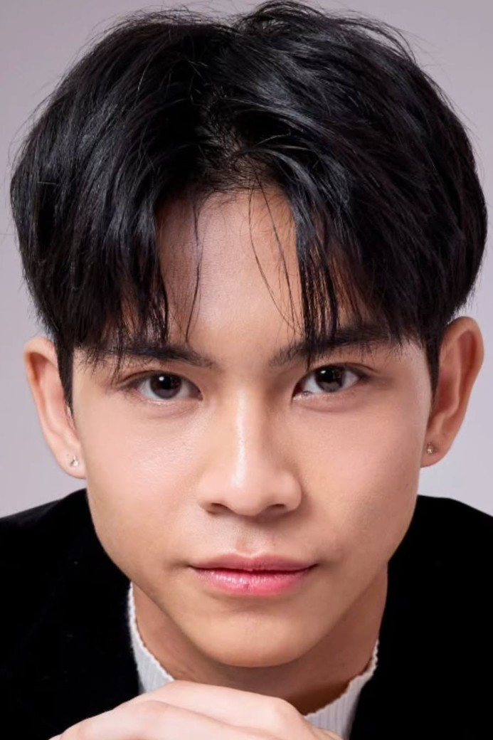 กรณภัทร หล้าทา