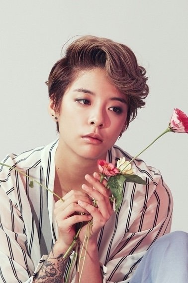 Foto de 엠버 리우