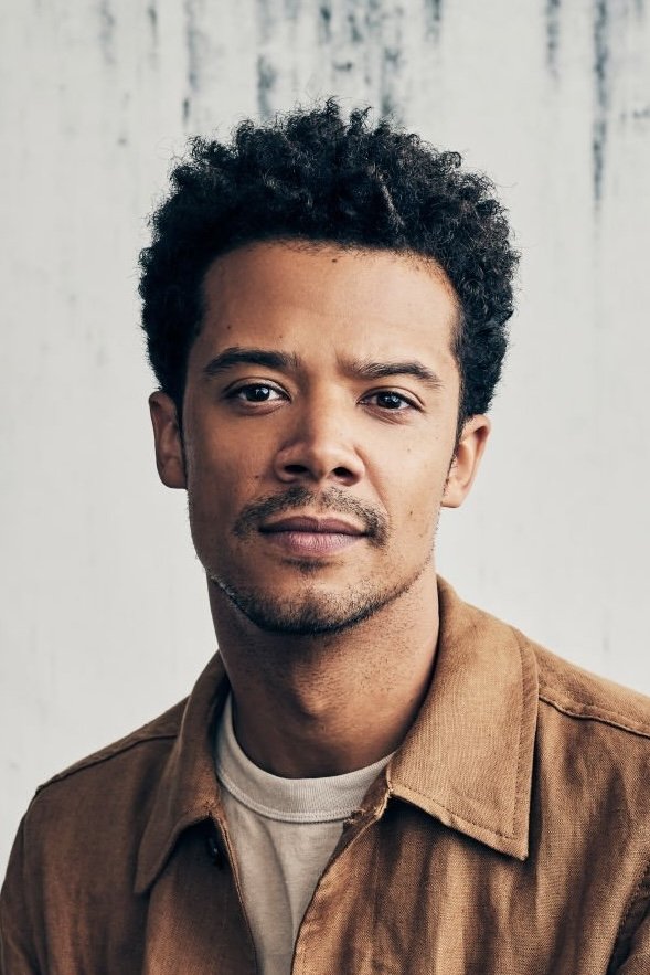 Foto de Jacob Anderson