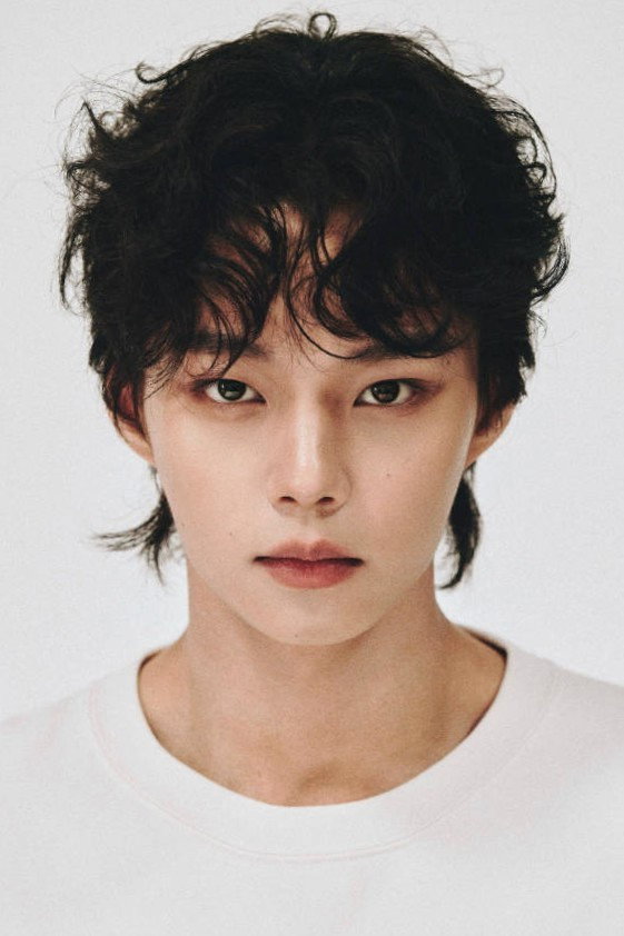 the profile picture of Jiang Zhengyu